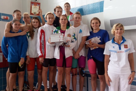 Пловцы краснотурьинской СДЮСШОР удачно открыли учебный год